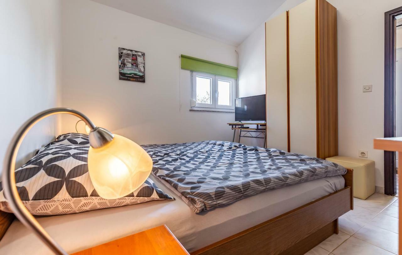 Apartment Denis Medulin Kültér fotó
