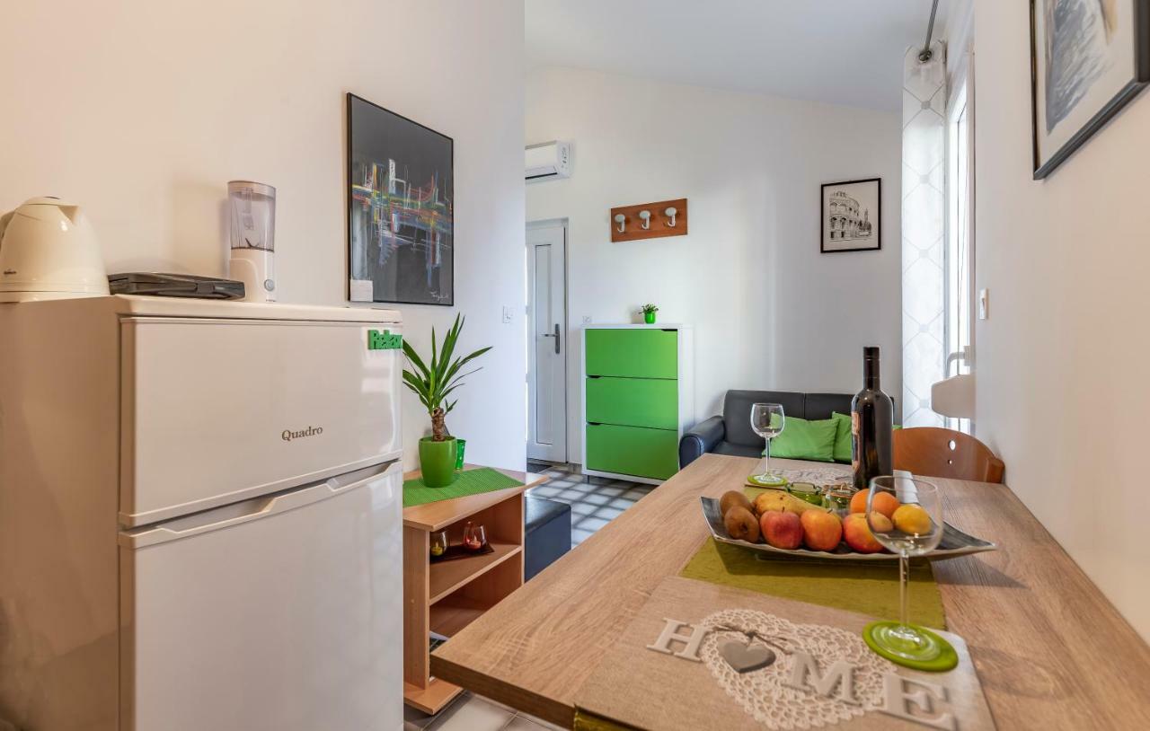 Apartment Denis Medulin Kültér fotó