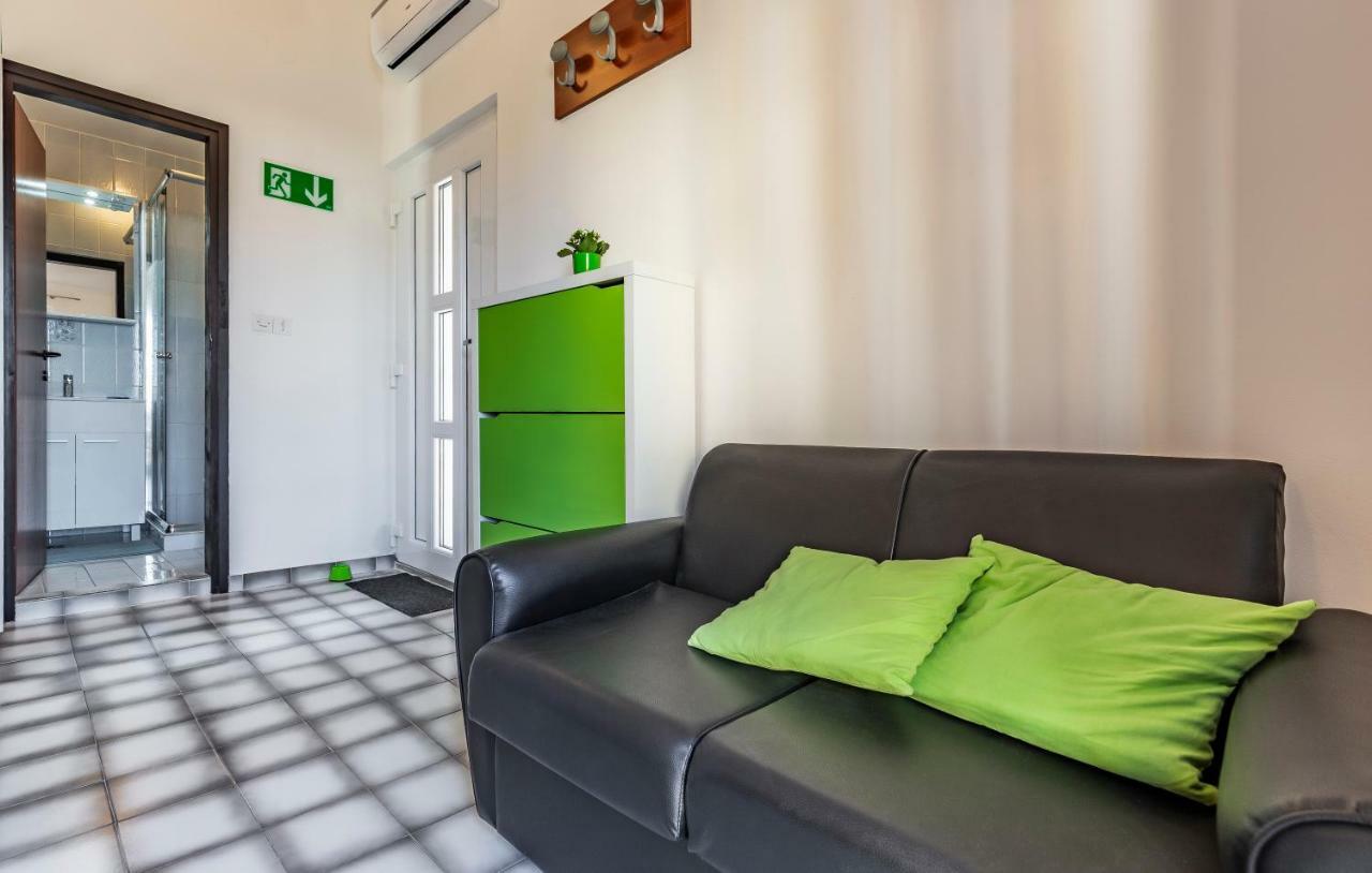 Apartment Denis Medulin Kültér fotó